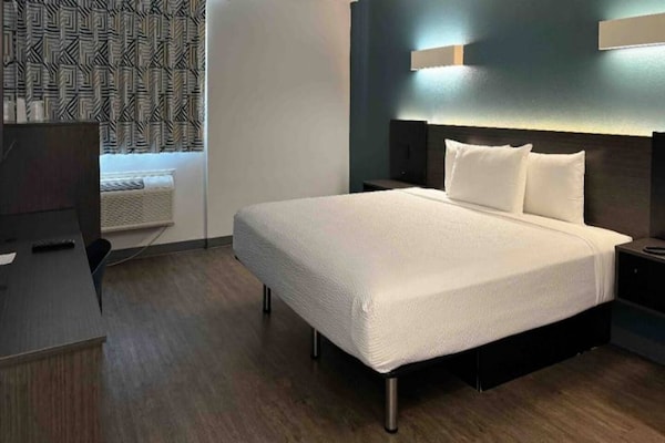 Foto van 1 kingsize bed | Rookvrij, koelkast - Vakantiehuis in Carson - BedRoom