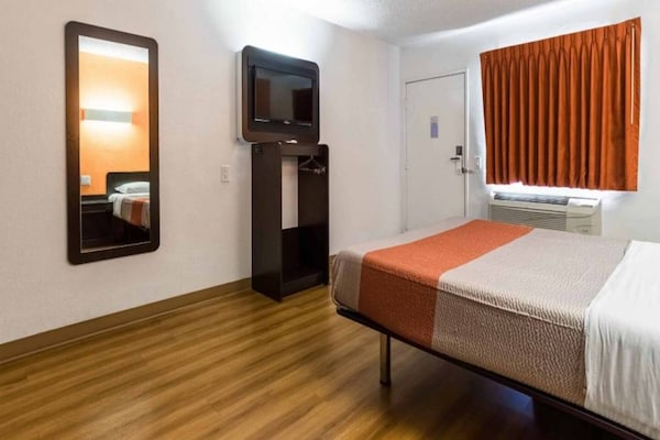 Foto van 1 tweepersoonsbed (queensize) | Roken toegestaan - Vakantiehuis in Long Beach - BedRoom