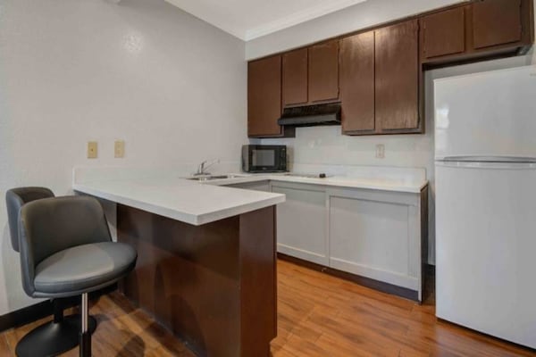 Foto van 2 tweepersoonsbedden | Suite, rookvrij, keuken - Vakantiehuis in Ontario - Kitchen