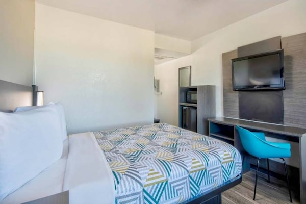 Foto van 1 tweepersoonsbed (queensize) | Roken mogelijk - Vakantiehuis in Russellville - Facilities