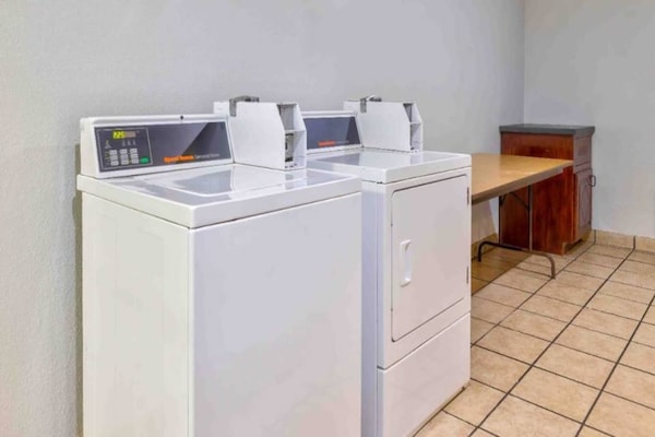 Foto van 1 tweepersoonsbed (queensize|Roken toegesta Keuken - Facilities