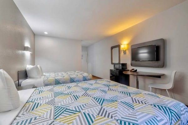 Foto van 2 tweepersoonsbedden | Roken toegestaan, Keuken - Vakantiehuis in Little Rock AR - BedRoom