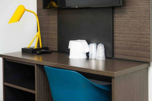 Foto van 1 tweepersoonsbed (Queensize) | Motel 6 Lantana - Vakantiehuis in Lantana - Facilities