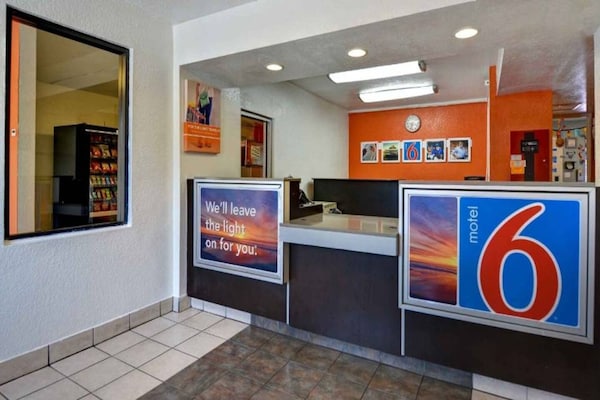 Foto van 1 tweepersoonsbed (Queensize) | Dania Beach - Vakantiehuis in Dania Beach - FloorPlan