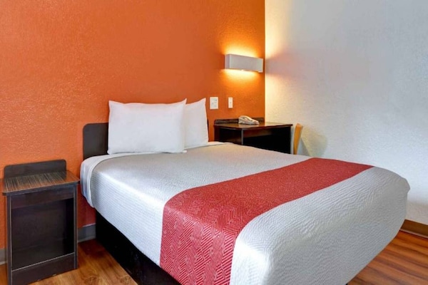 Foto van 1 tweepersoonsbed (Queensize) | Dania Beach - Vakantiehuis in Dania Beach - BedRoom