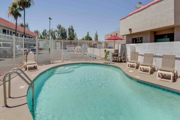 Foto van 2 tweepersoonsbedden | Tempe, Arizona - Vakantiehuis in Tempe - Pool