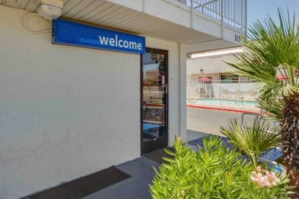 Foto van 2 tweepersoonsbedden | Koelkast - Vakantiehuis in Tempe - ExteriorSummer