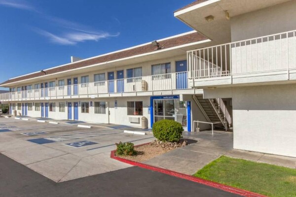 Foto van 1 tweepersoonsbed (Queensize) | Phoenix - Vakantiehuis in Phoenix - ExteriorSummer