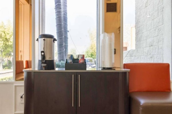 Foto van 2 tweepersoonsbedden (queensize) | Rookvrij - Vakantiehuis in Claremont - Facilities