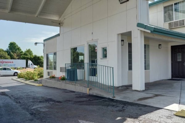 Foto van 2 tweepersoonsbedden | roken - Vakantiehuis in The Dalles - Facilities