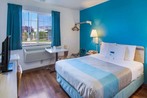 Foto van 1 tweepersoonsbed (queensize) | Roken toegestaan - Vakantiehuis in The Dalles - BedRoom