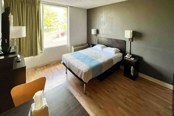 Foto van 1 kingsize bed | Roken toegestaan, Keuken - Vakantiehuis in Clarion - BedRoom