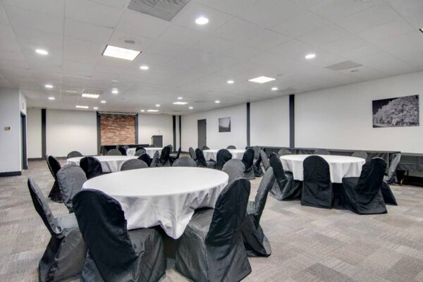 Foto van 1 tweepersoonsbed (queensize) | Roken toegestaan, koelkast (McFridge) - Facilities