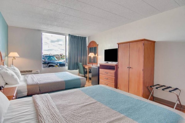 Foto van 2 tweepersoonsbedden (queensize) | Roken toegestaan - BedRoom