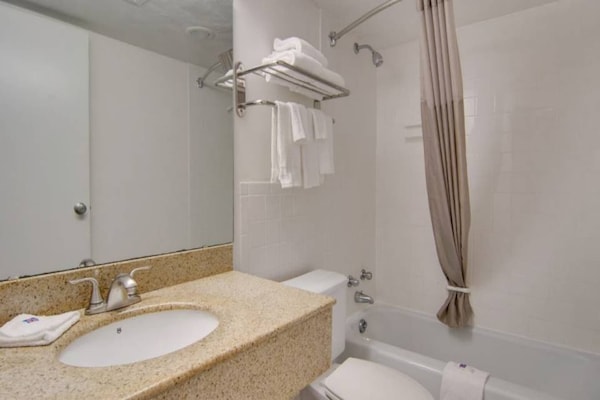 Foto van 1 tweepersoonsbed (queensize) | Rookvrij - Vakantiehuis in Clarion - Facilities
