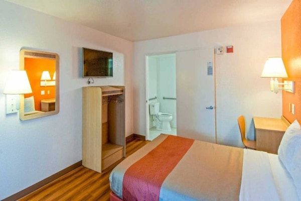 Foto van 1 tweepersoonsbed (Queensize) | Redding, Californië - BedRoom