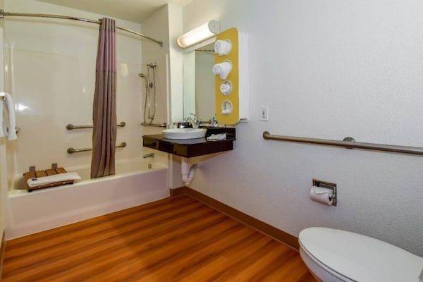 Foto van 2 tweepersoonsbedden | Rookvrij - Vakantiehuis in Riverside - Facilities