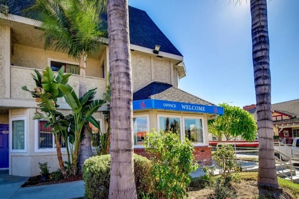 Foto van 2 tweepersoonsbedden (queensize) | Rookvrij - Vakantiehuis in Riverside - Facilities