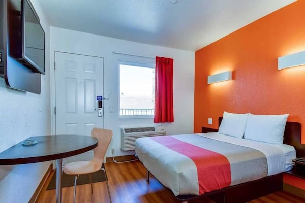Foto van 1 tweepersoonsbed (queensize) | Roken toegestaan - Vakantiehuis in Riverside - BedRoom