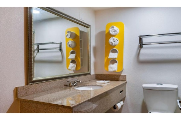 Foto van 2 slpkmrs|Mindervalide|Douche|Rookvrij - Vakantiehuis in New-Orleans - BathRoom