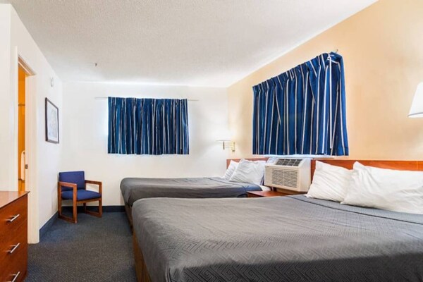 Foto van 2 tweepersoonsbedden | Niet-roken, koelkast - Vakantiehuis in Fayetteville - Facilities