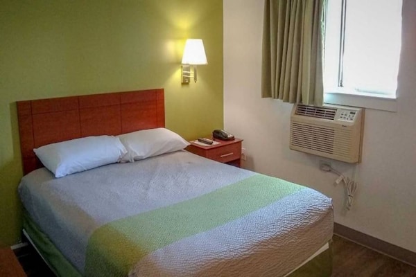 Foto van 1 tweepersoonsbed (queensize) | Roken toegestaan - Vakantiehuis in Fayetteville - BedRoom
