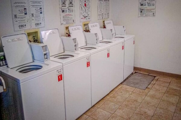 Foto van 2 tweepersoonsbedden | Suite, rookvrij, keuken - Vakantiehuis in Fayetteville - Facilities