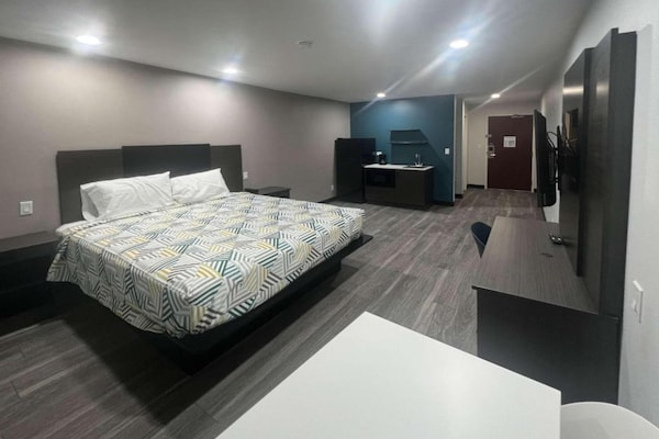 Foto van 1 tweepersoonsbed (Queensize) | Mobiliteit | NSMK | Keuken - BedRoom
