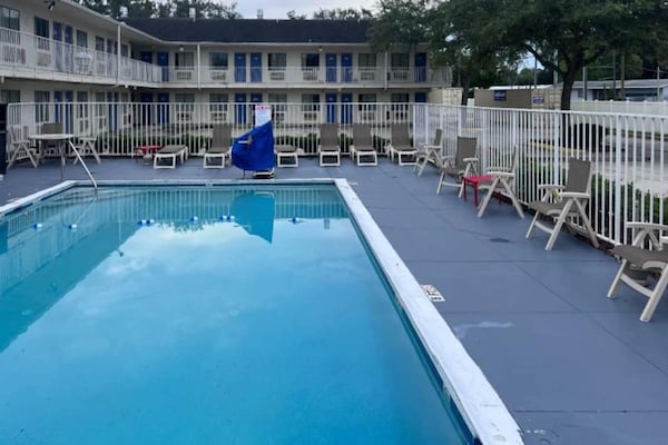 Foto van 2 tweepersoonsbedden | Orlando, Florida - Vakantiehuis in Orlando FL - Pool