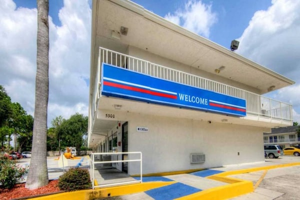 Foto van 2 tweepersoonsbedden | Orlando, Florida - Vakantiehuis in Orlando FL - ExteriorSummer