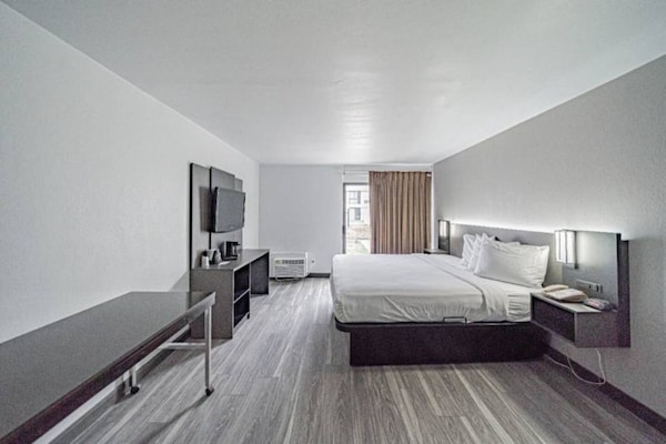 Foto van 1 kingsize bed | Rookvrij, Keuken - Vakantiehuis in Pocatello - Facilities