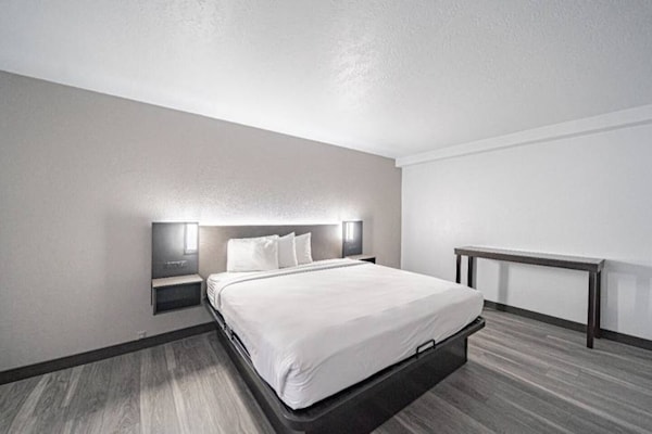 Foto van 1 kingsize bed | Rookvrij, Keuken - Vakantiehuis in Pocatello - Facilities