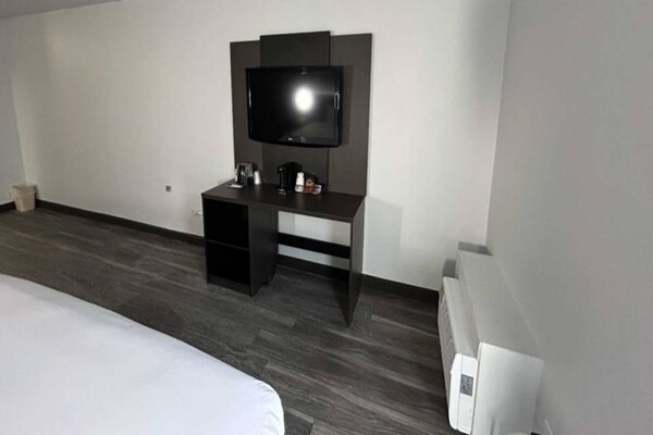 Foto van 1 kingsize bed | Rookvrij, Keuken - Vakantiehuis in Pocatello - BedRoom