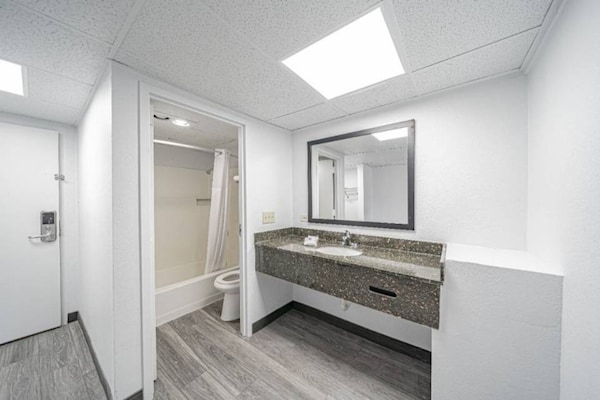 Foto van 2 tweepersoonsbedden | NSMK | Keuken - Vakantiehuis in Pocatello - Facilities