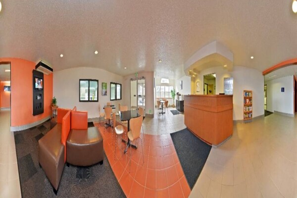 Foto van 1 Queen|Mobiele toegang|Badkamer|Suite|Nsmk - Vakantiehuis in MERIDIAN - Facilities