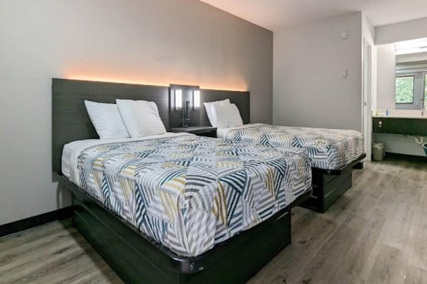 Foto van 2 Volledige Bedden | Ada/tub - Vakantiehuis in Nashua - BedRoom