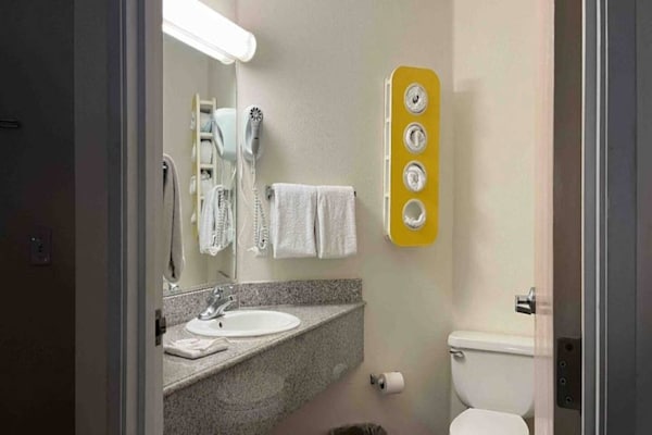 Foto van 2 tweepersoonsbedden | Rookvrij, Keuken - Vakantiehuis in Las Cruces - BathRoom