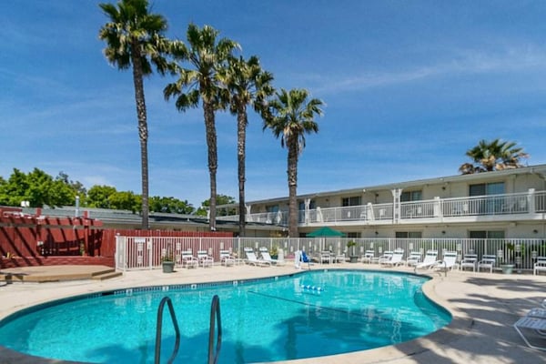 Foto van 1 Kingbed | Ns | Koelkast - Vakantiehuis in Santa Maria - Pool