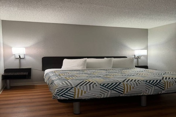 Foto van 1 tweepersoonsbed (queensize) | Niet-roken, koelkast (Micfridge) - Facilities