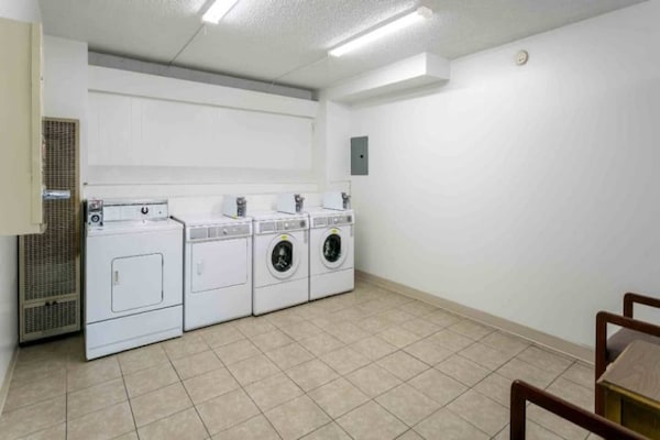 Foto van 1 tweepersoonsbed (queensize) | Niet-roken, koelkast (Micfridge) - Facilities