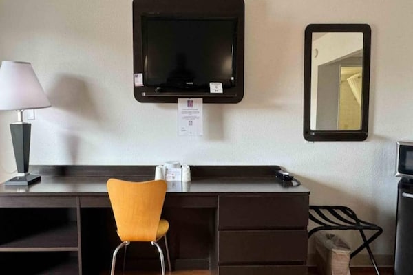Foto van 1 tweepersoonsbed (queensize) | Niet-roken, koelkast (Micfridge) - Facilities