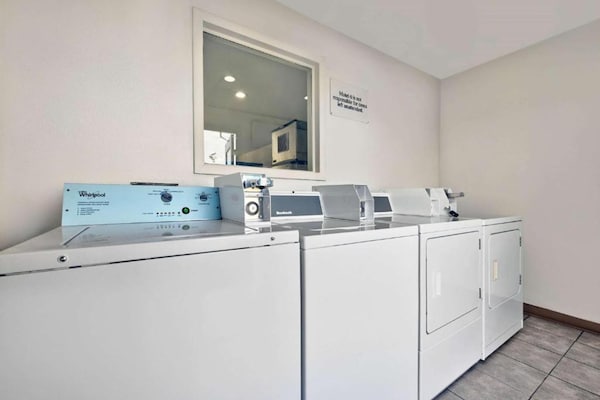 Foto van 1 tweepersoonsbed (queensize) | Niet-roken, koelkast (Micfridge) - Facilities