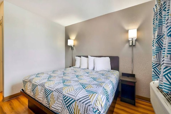 Foto van 1 kingsize bed | Rookvrij - Vakantiehuis in Gallup - Facilities
