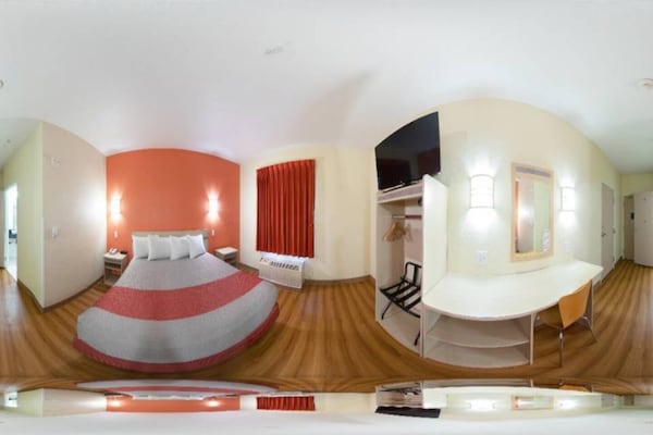 Foto van 1 kingsize bed | Toegankelijk voor mindervaliden | Douche | Nsmk - Facilities