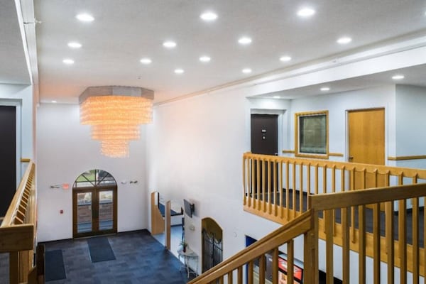 Foto van 1 kingsize bed | suite, rookvrij, bubbelbad - Vakantiehuis in Richmond IN - FloorPlan