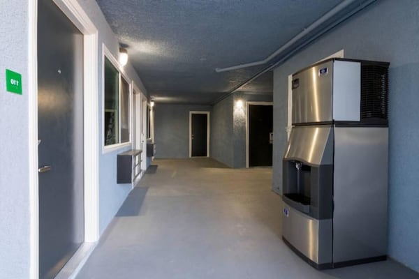 Foto van 1 tweepersoonsbed (queensize) | Niet-roken, koelkast (Micfridge) - Facilities