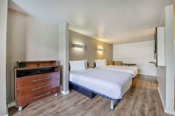 Foto van 2 Volledige Bedden | Suite | Ns - Vakantiehuis in San-Antonio - BedRoom
