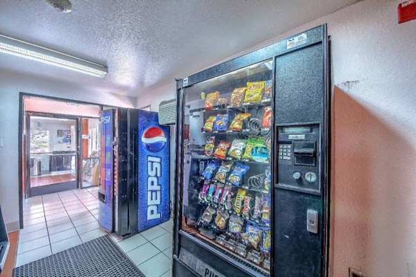 Foto van 2 Volle Bedden | Roken - Vakantiehuis in San-Antonio - Facilities
