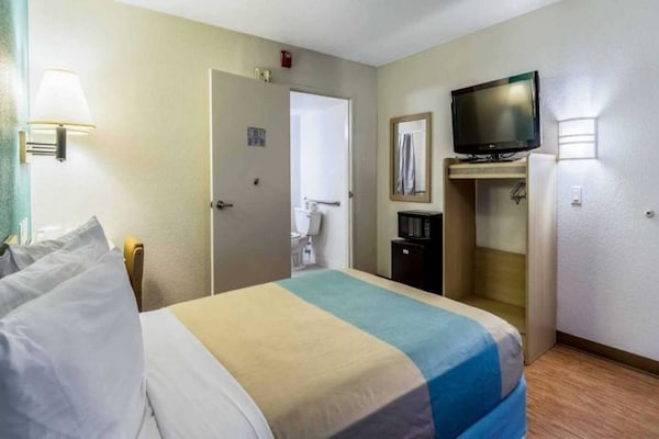Foto van 1 tweepersoonsbed (queensize) | Rookvrij - Vakantiehuis in El Centro - BedRoom