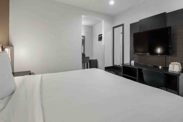 Foto van 1 kingsize bed | Rookvrij - Vakantiehuis in Escondido - BedRoom